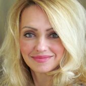 a close up of Tricia Morris
