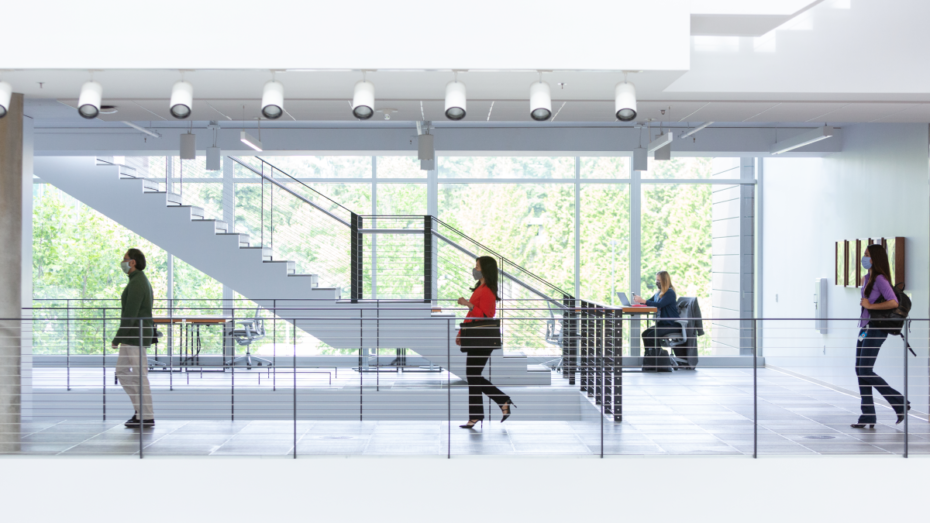 https://microsoft.sharepoint.com/teams/BrandCentral/Pages/Bundles/HRC20_hybridWorkplace_031.aspx